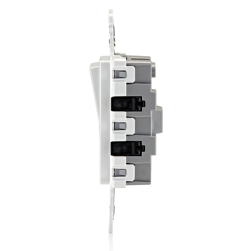 Decora Edge 15 Amp Single Pole Rocker Switch, White