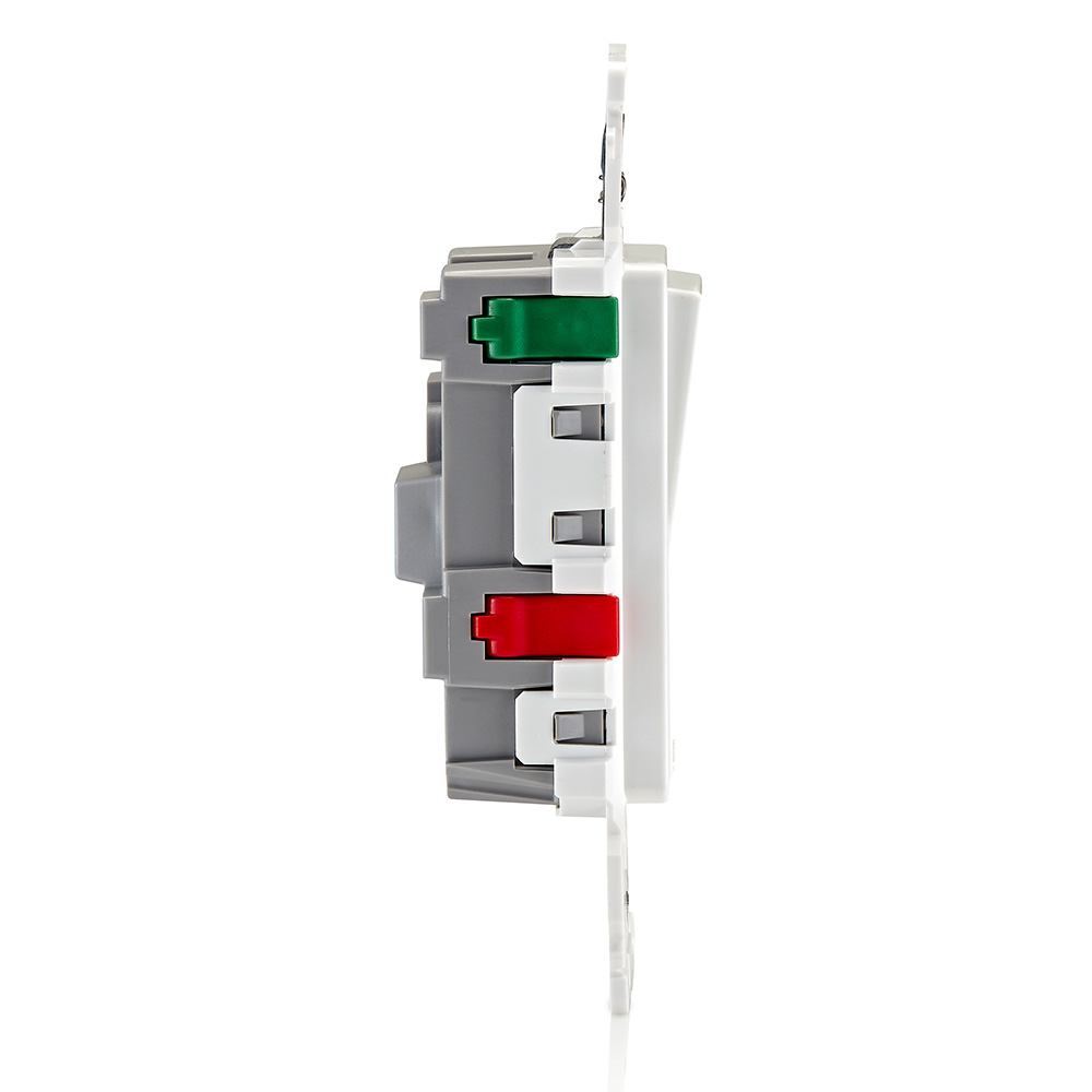 Decora Edge 15 Amp 3-Way Rocker Switch, White